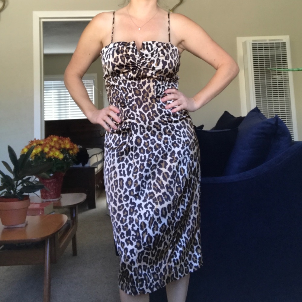 Leopard print midi dress
